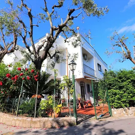 Дом отдыха La Casetta Di Emma *