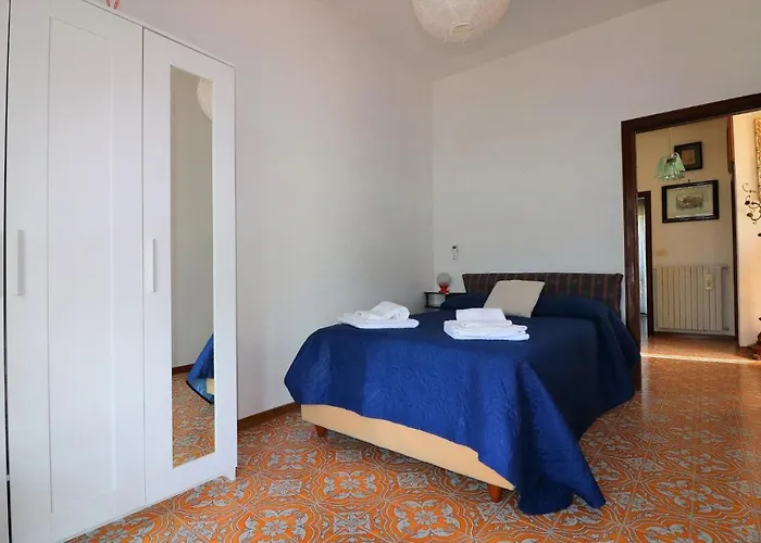 Semesterbostad La Casetta Di Emma